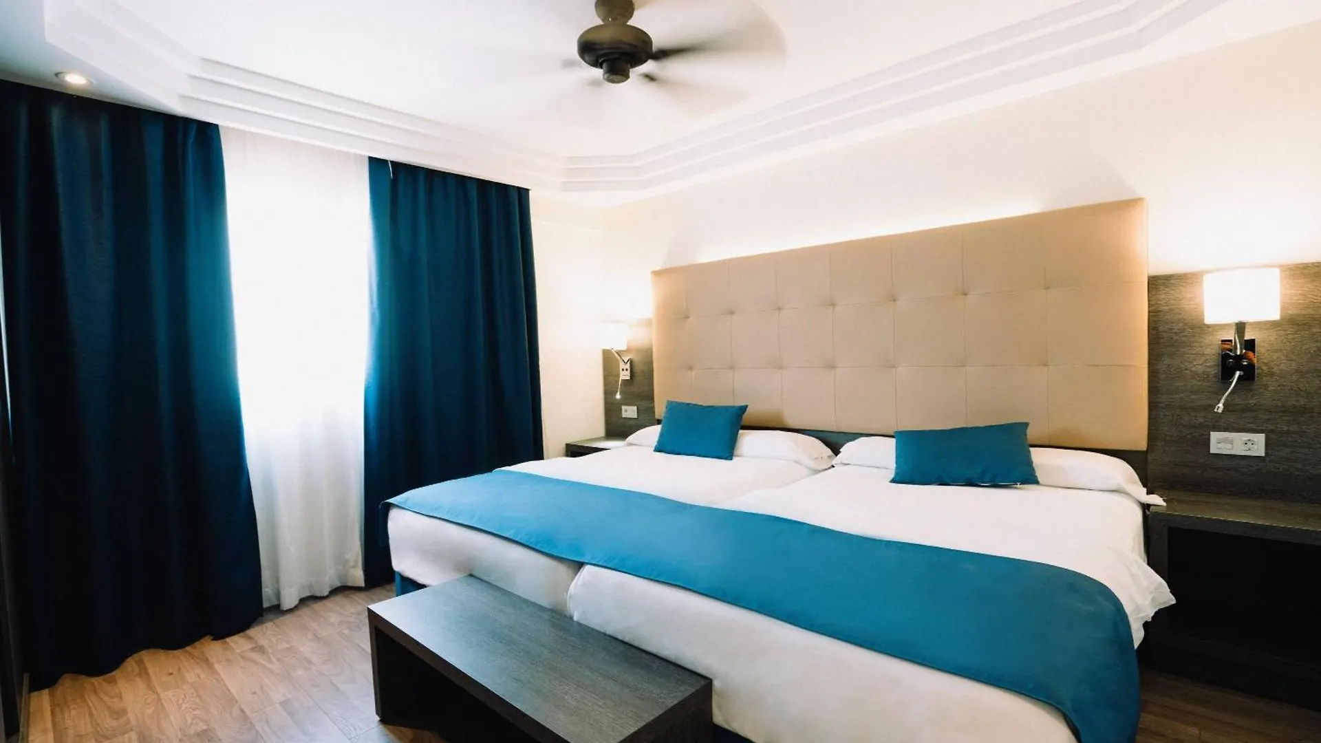 *** Üdülőközpont Park Club Europe Hotel Playa de las Américas Spanyolország