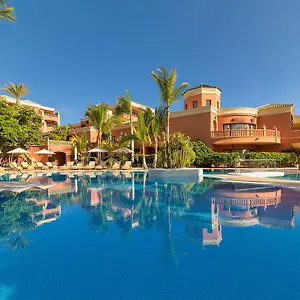 Hotel Madrigueras Golf & - Adults Only